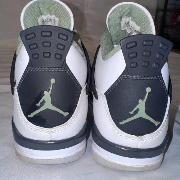Air Jordan 4 Retro Seafoam AQ9129-103 US Women Size 7.5 US Mens 6 - Picture 4 of 7